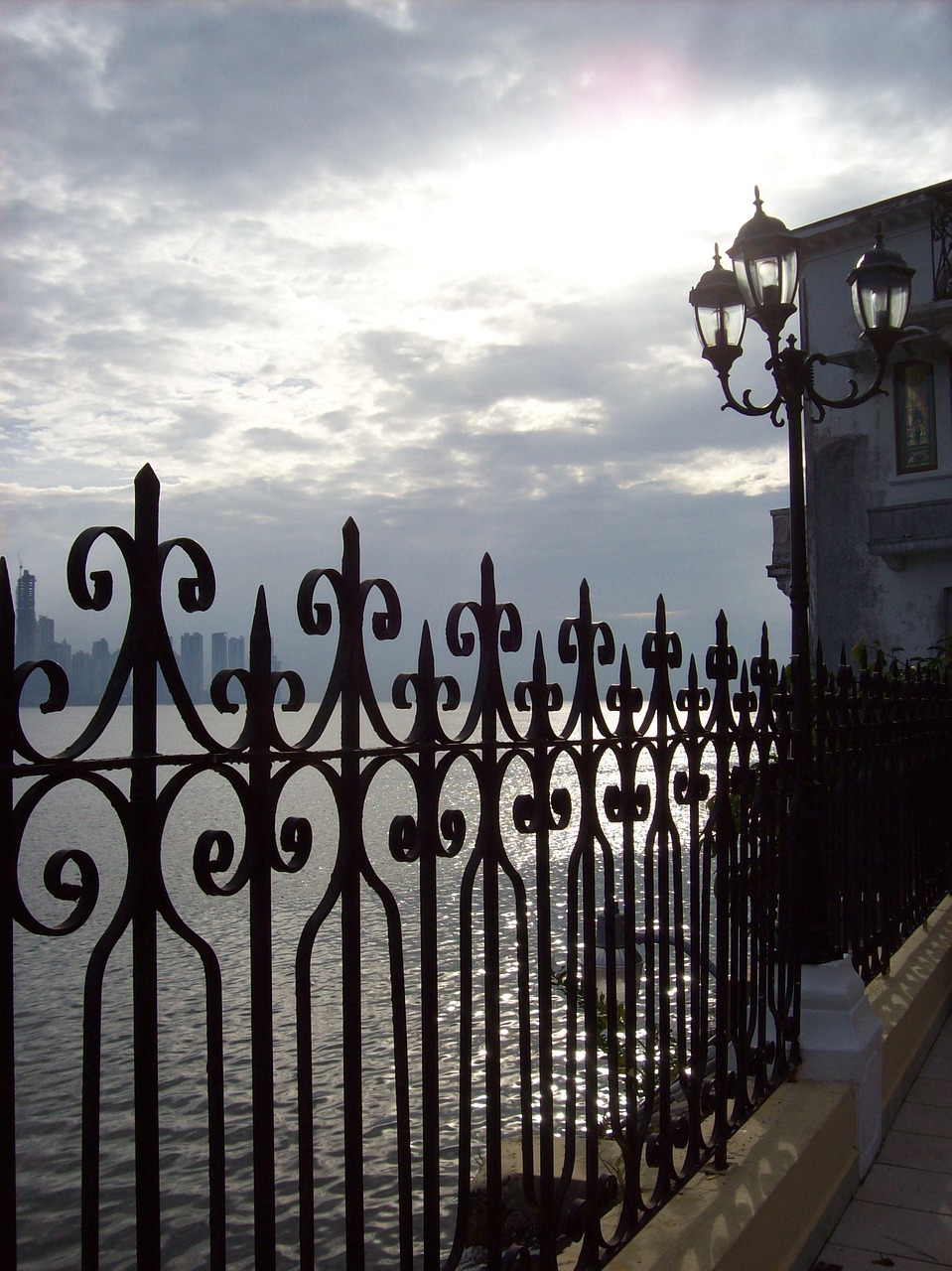 Sztuka obróbki metalu w Bolesławcu: Od tradycji do nowoczesności